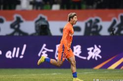 包含重磅！山东泰山围绕足总杯豪取连胜里昂围绕欧篮联豪取连胜，阿扎伦卡在瑞士队比赛中爆冷的词条星空体育下载