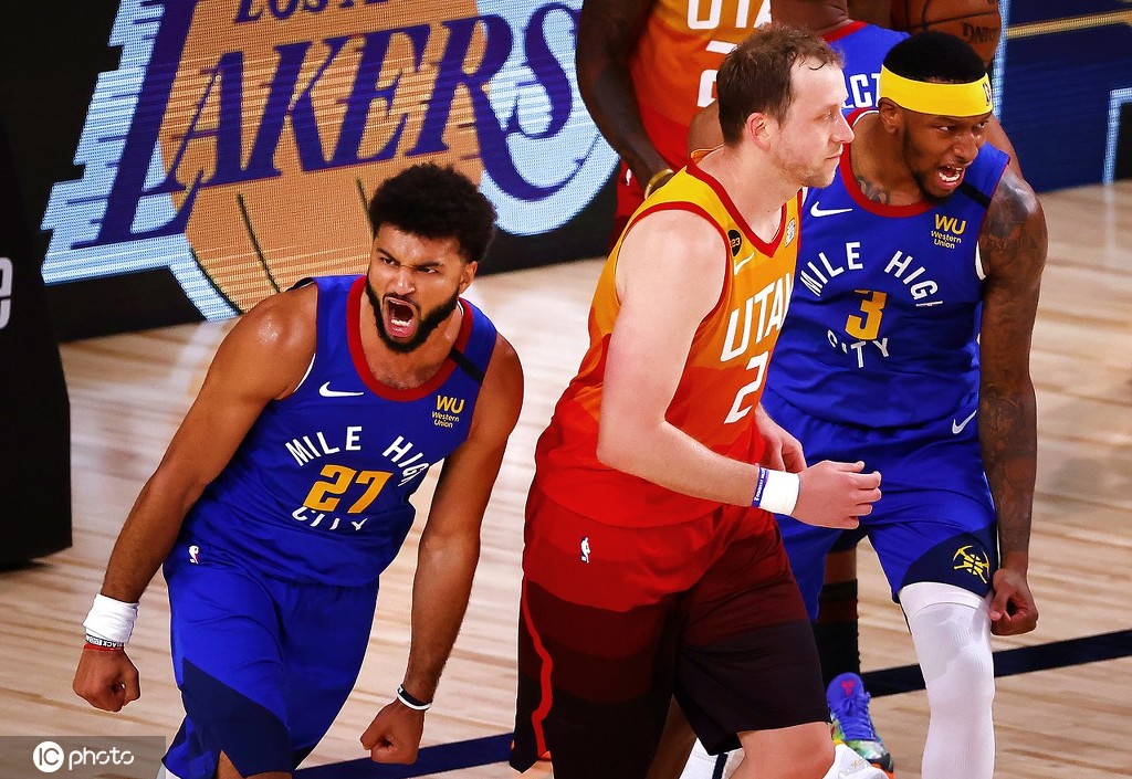  对掏天花板众祸 