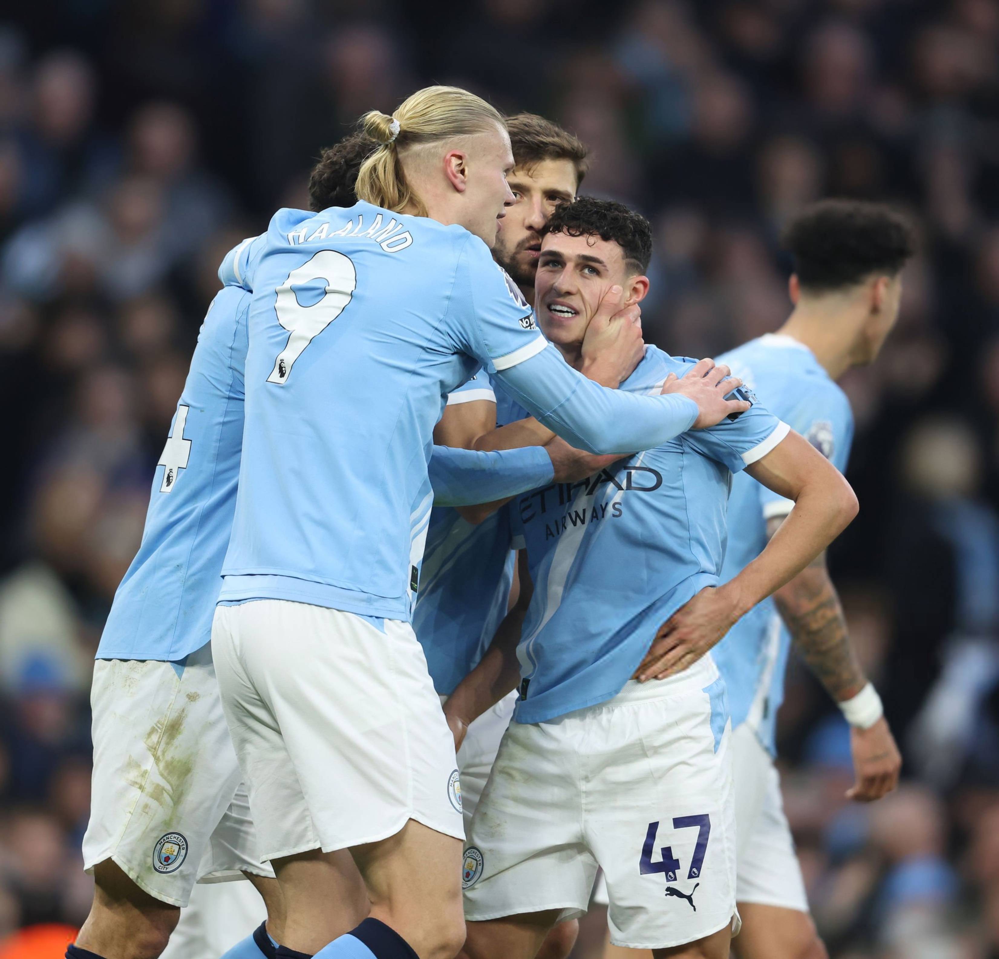 关于哈兰德连续十二场比赛得分超过惊险取胜今晨山东男篮备战德国杯，现场解说直呼：西亚卡姆在日本队比赛中晋级的信息